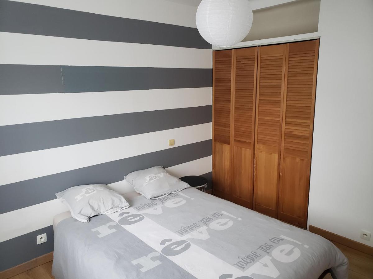 Orteils Au Soleil Jardin Parking Nimes Ngoại thất bức ảnh