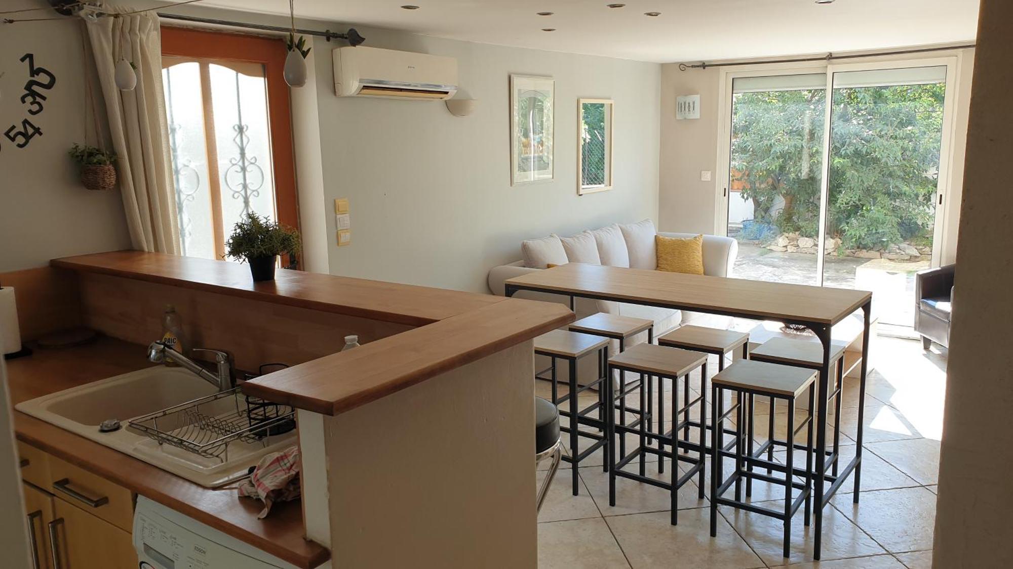 Orteils Au Soleil Jardin Parking Nimes Ngoại thất bức ảnh